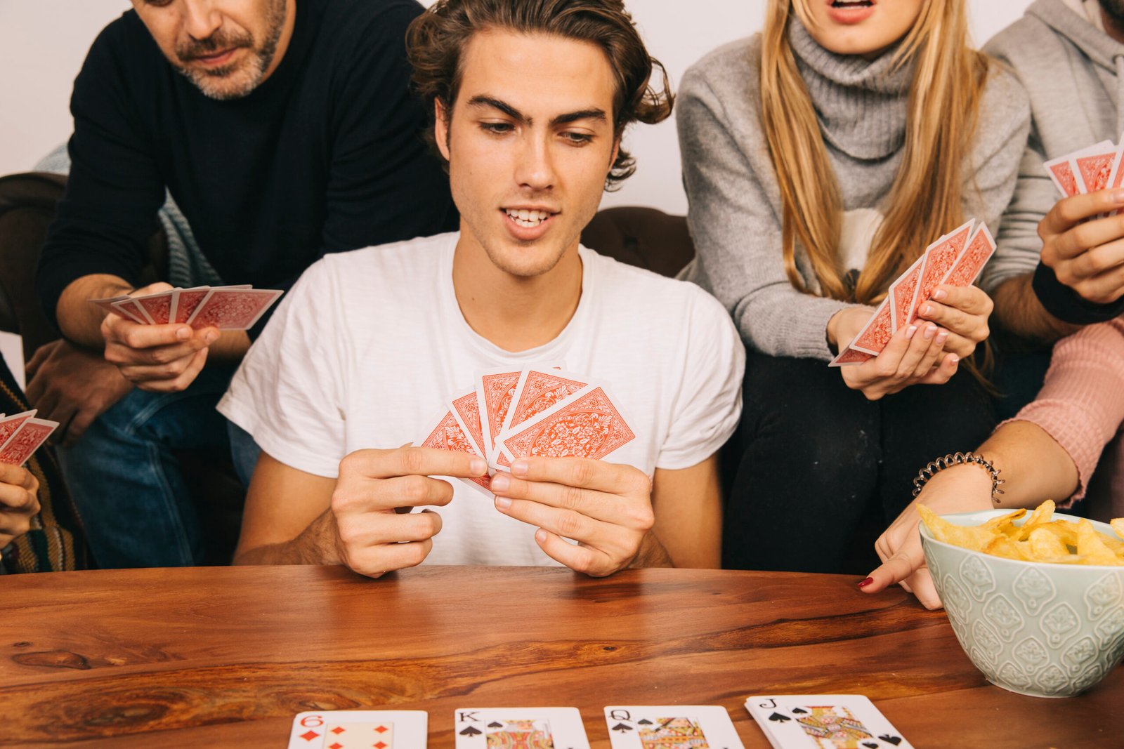The Ultimate Guide to Card Game Thirty One Rules: Master the Classic 31 Card Game